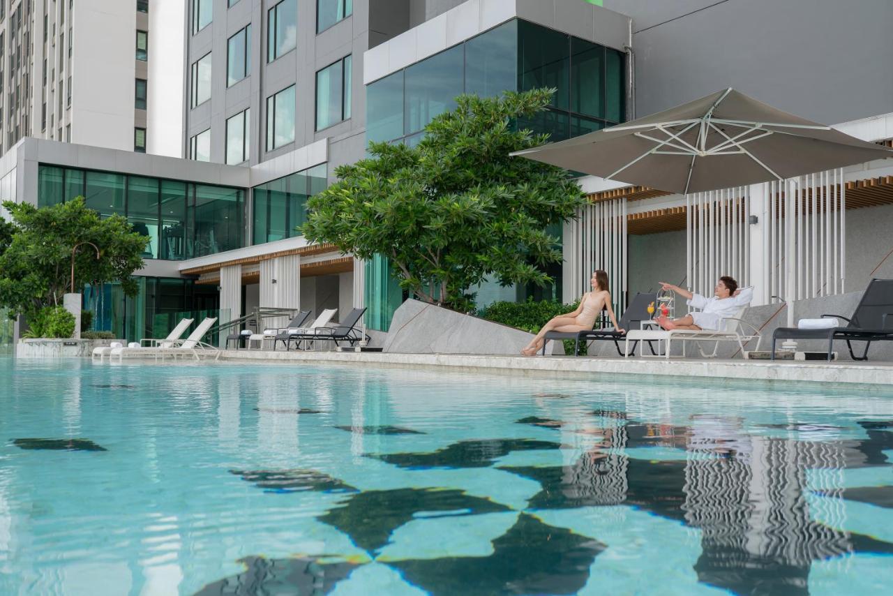 Holiday Inn & Suites Siracha Laemchabang By Ihg Si Racha Exterior photo