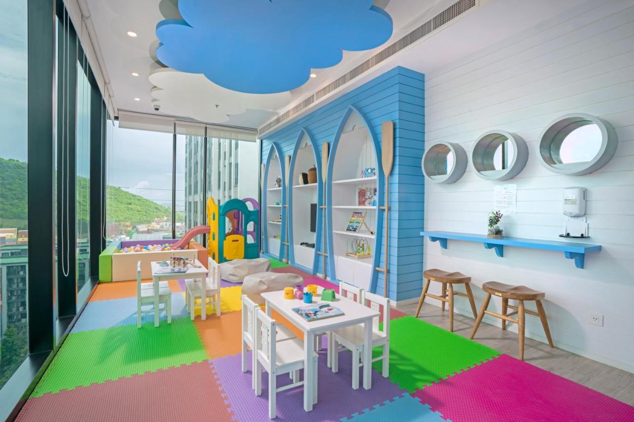 Holiday Inn & Suites Siracha Laemchabang By Ihg Si Racha Exterior photo