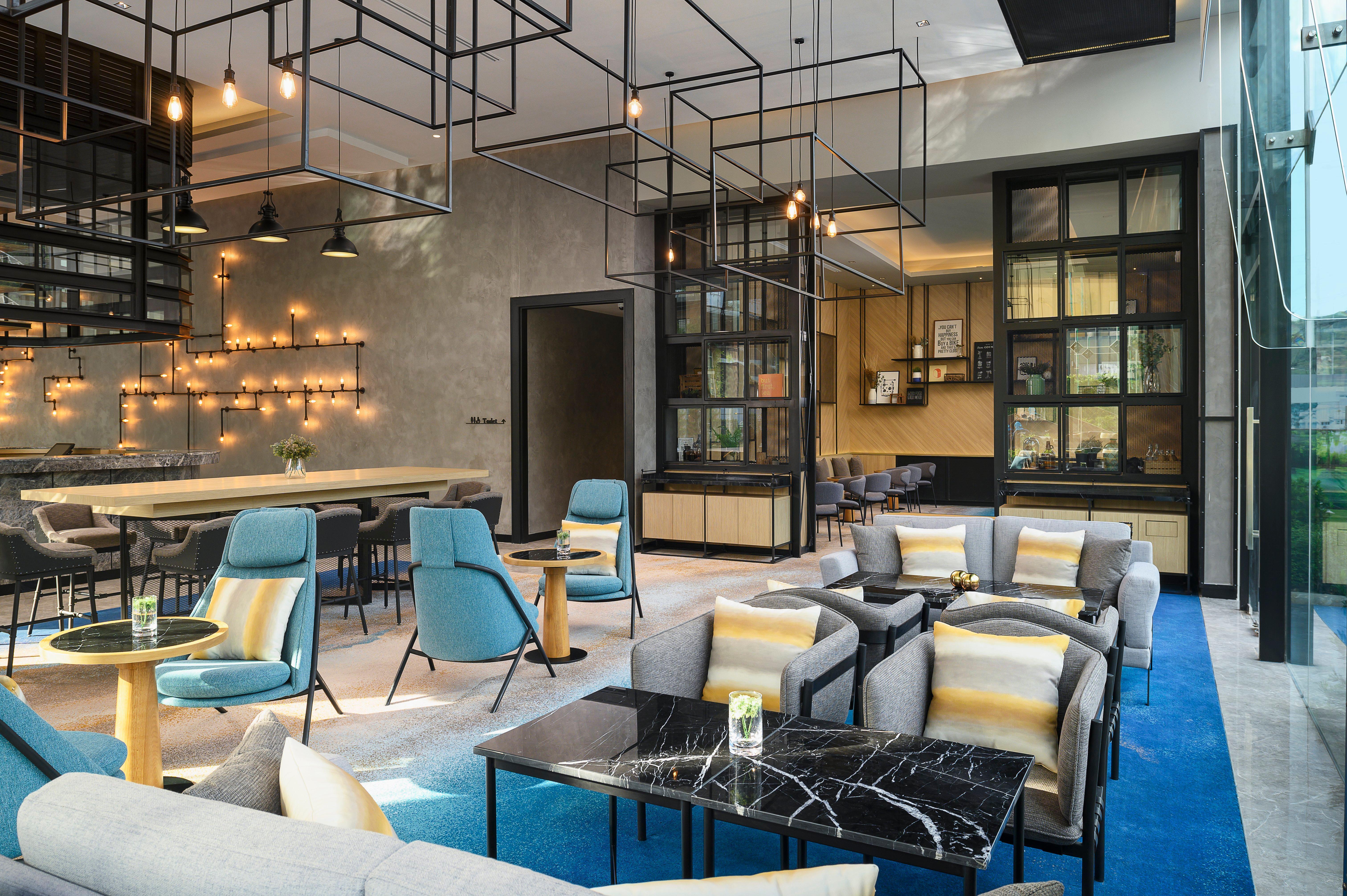Holiday Inn & Suites Siracha Laemchabang By Ihg Si Racha Exterior photo
