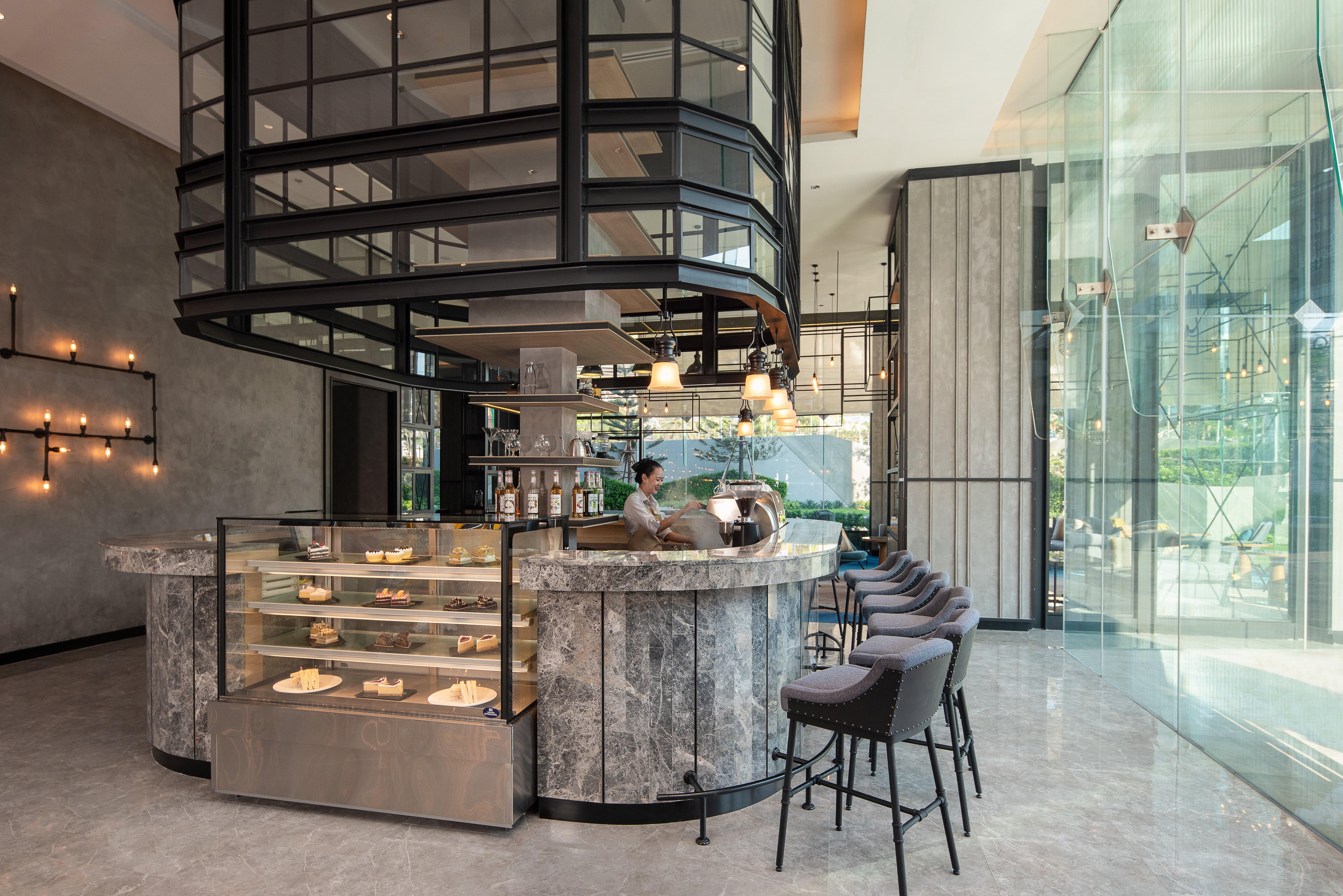 Holiday Inn & Suites Siracha Laemchabang By Ihg Si Racha Exterior photo